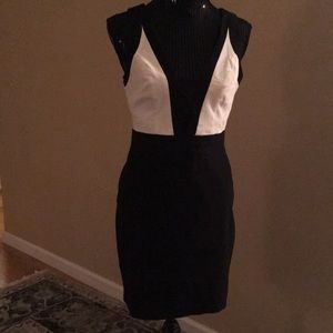 Black & white short dress